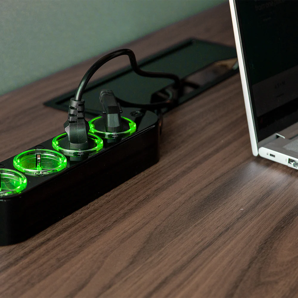 Shelly Power Strip 4 Gen4 Negra — Regleta Inteligente WiFi con Matter - Image 4